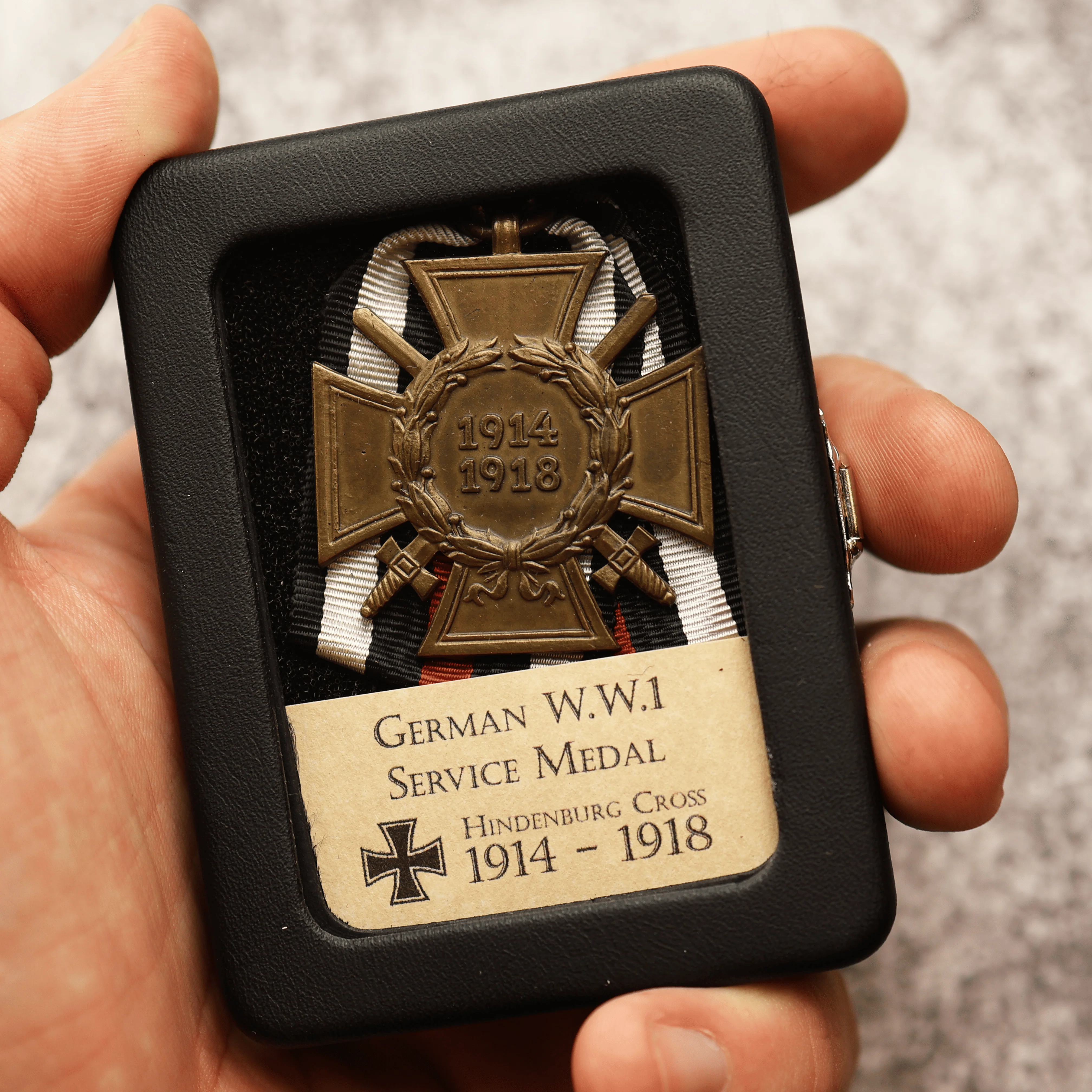 German WW1 Commemorative Frontline Soldier's Service Medal - Image 4