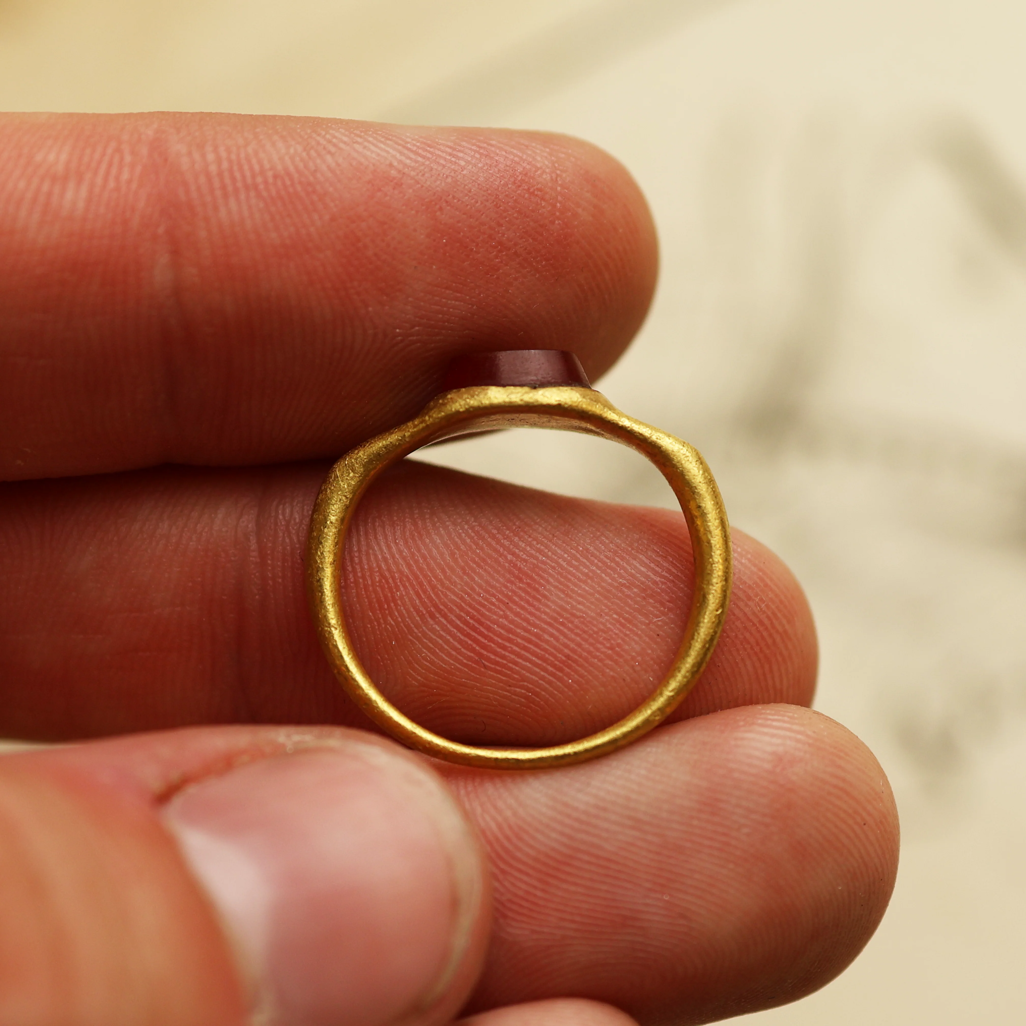 Roman Gold Ring with Dolphin Design - Image 4