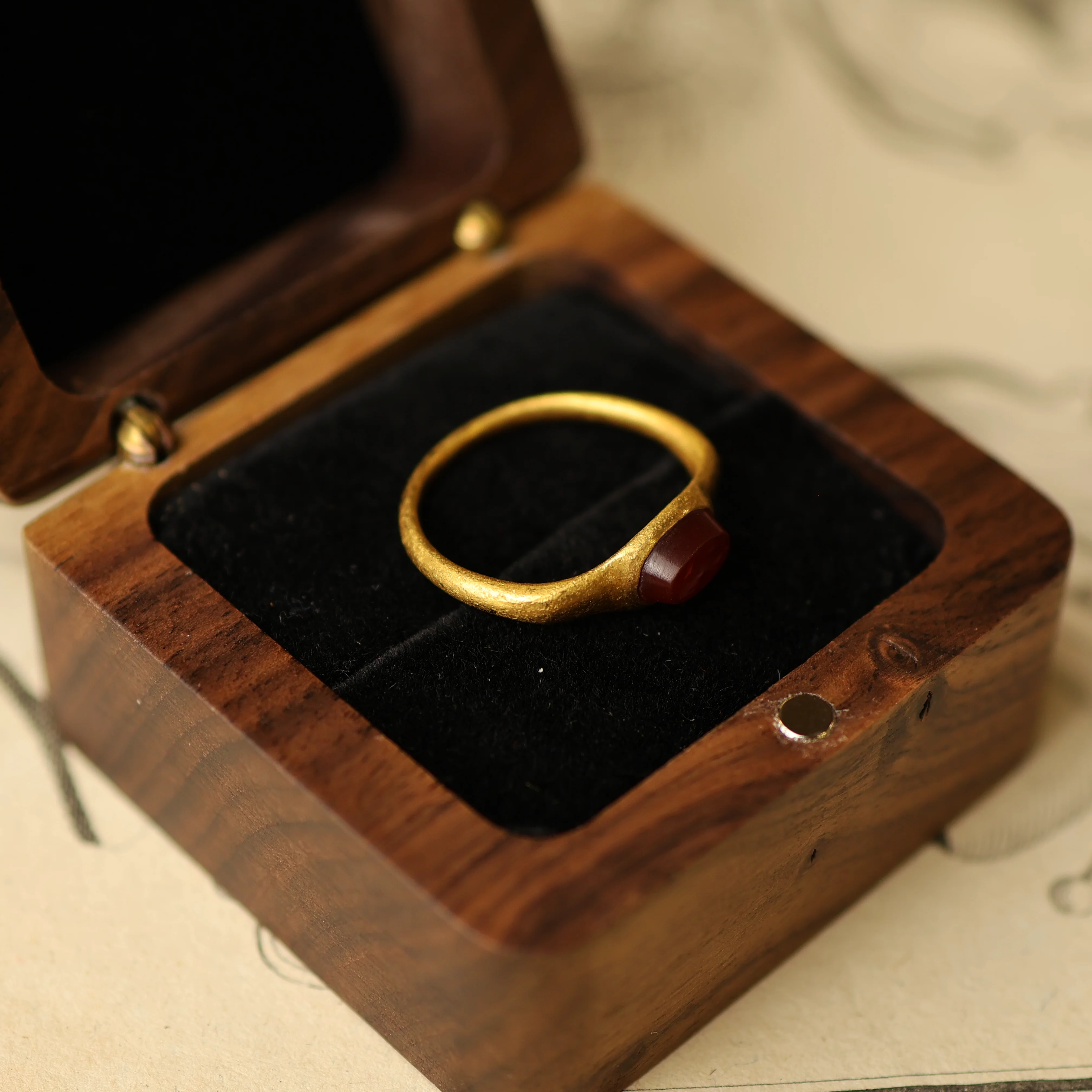 Roman Gold Ring with Dolphin Design - Image 6