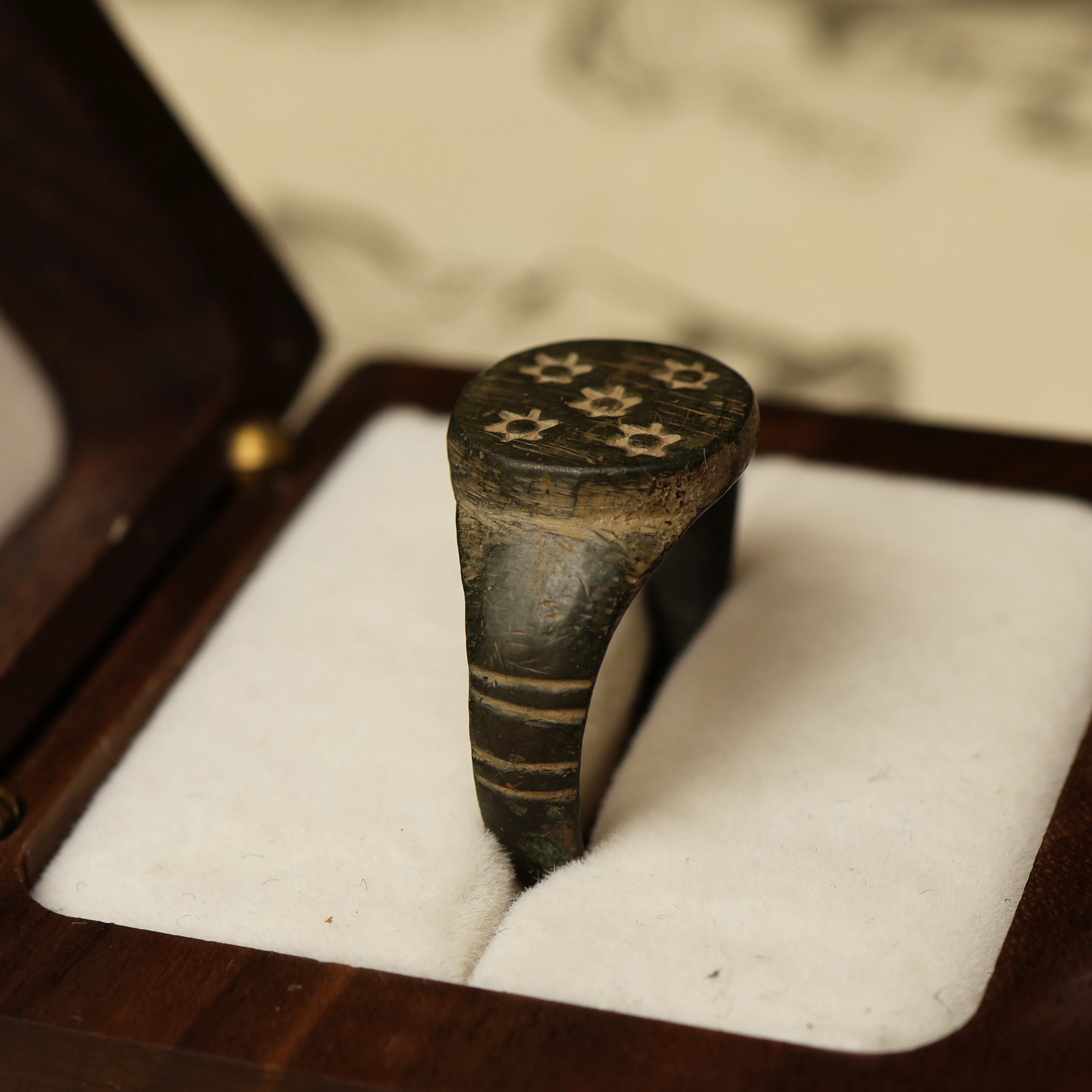 Roman Bronze Ring With Star Design - Image 4