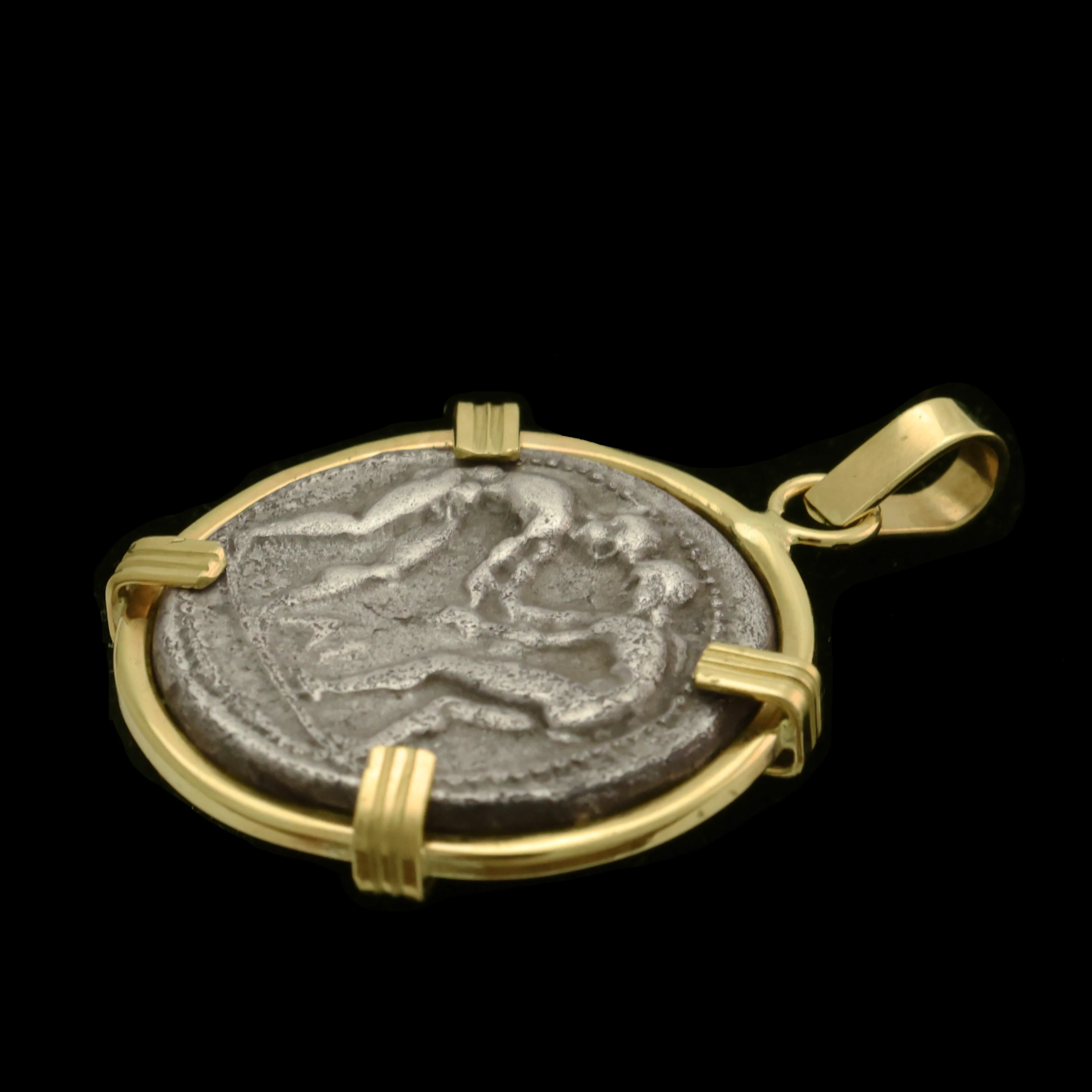Ancient Greek Wrestler Pendant - Image 3